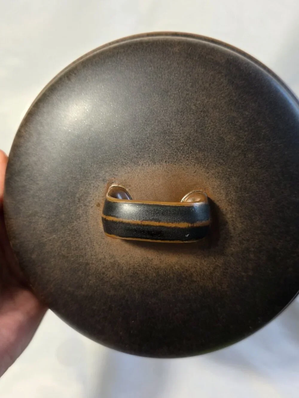 Arabia of Finland Rushka 1.5 Quart Covered Casserole Light & Dark Brown Spotted